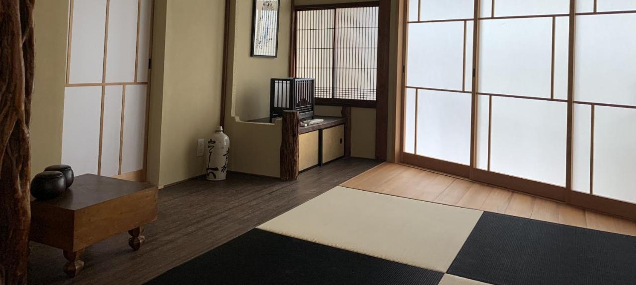 Uta Yomi Dori Villa Kyoto Buitenkant foto